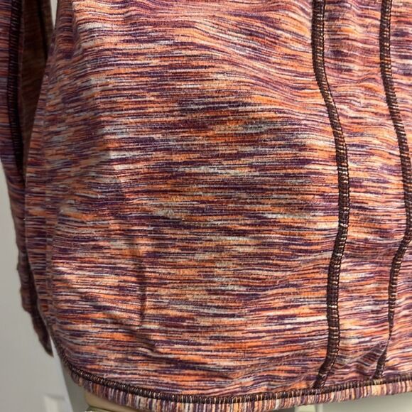 Lululemon Athletica Heather Purple Scoop Neck Long Sleeve Thumb Hole Top- Sz 10 - Picture 10 of 15